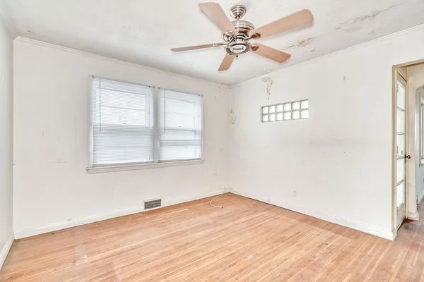 $174,900 | 262 Commodore Parkway, Brighton, NY 14625