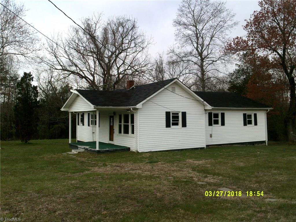 2033 Bell Road Gibsonville, NC 27249 - Photo 3 of 17 Gallery Image 3