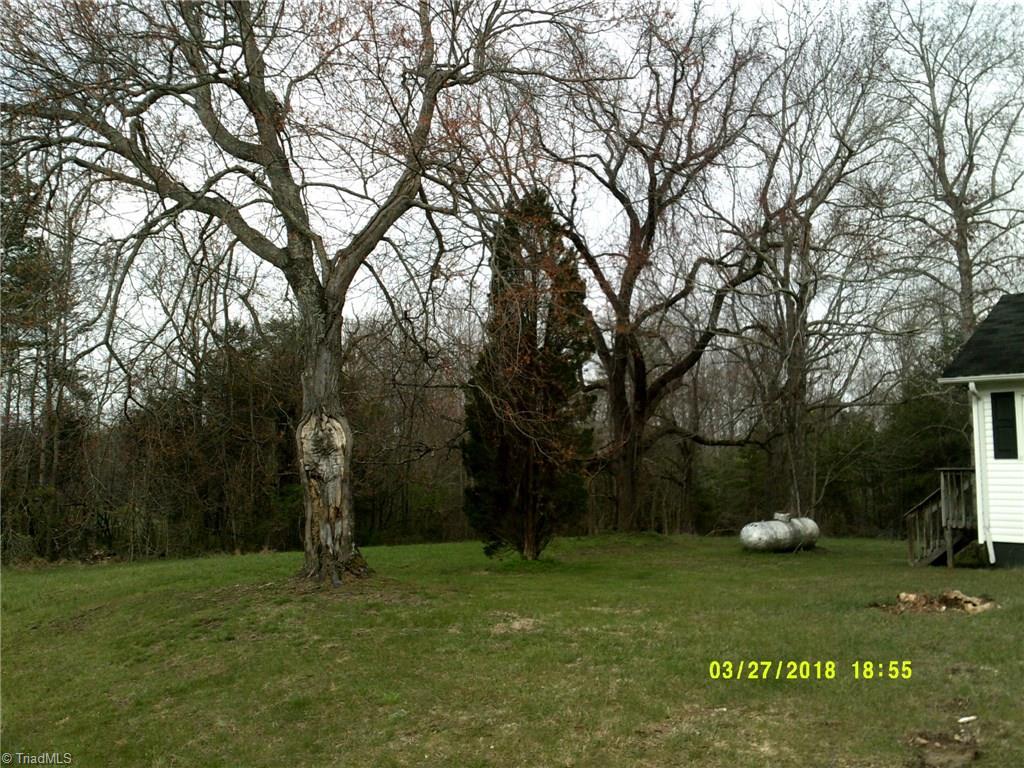 2033 Bell Road Gibsonville, NC 27249 - Photo 4 of 17 Gallery Image 4