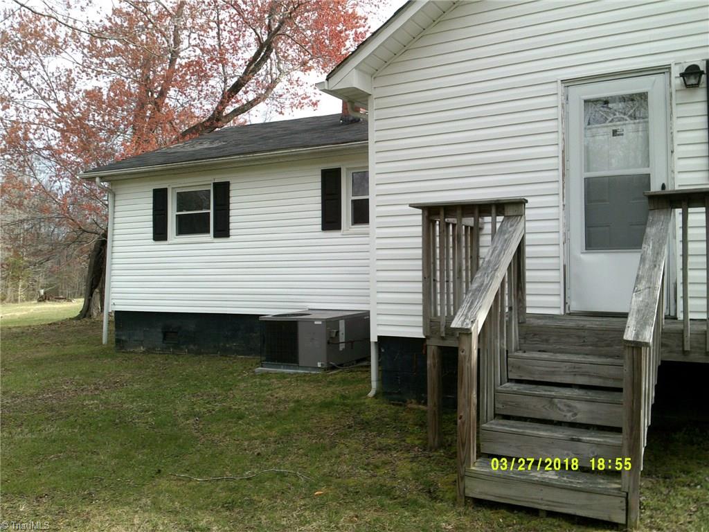 2033 Bell Road Gibsonville, NC 27249 - Photo 7 of 17 Gallery Image 7