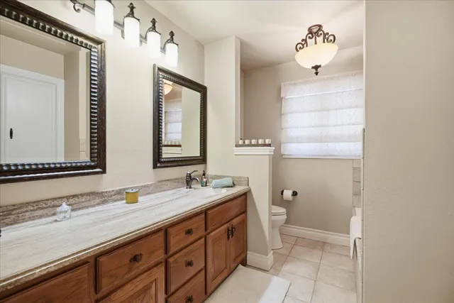 $811,000 | 2921 County Road 52, Hart, TX 79043