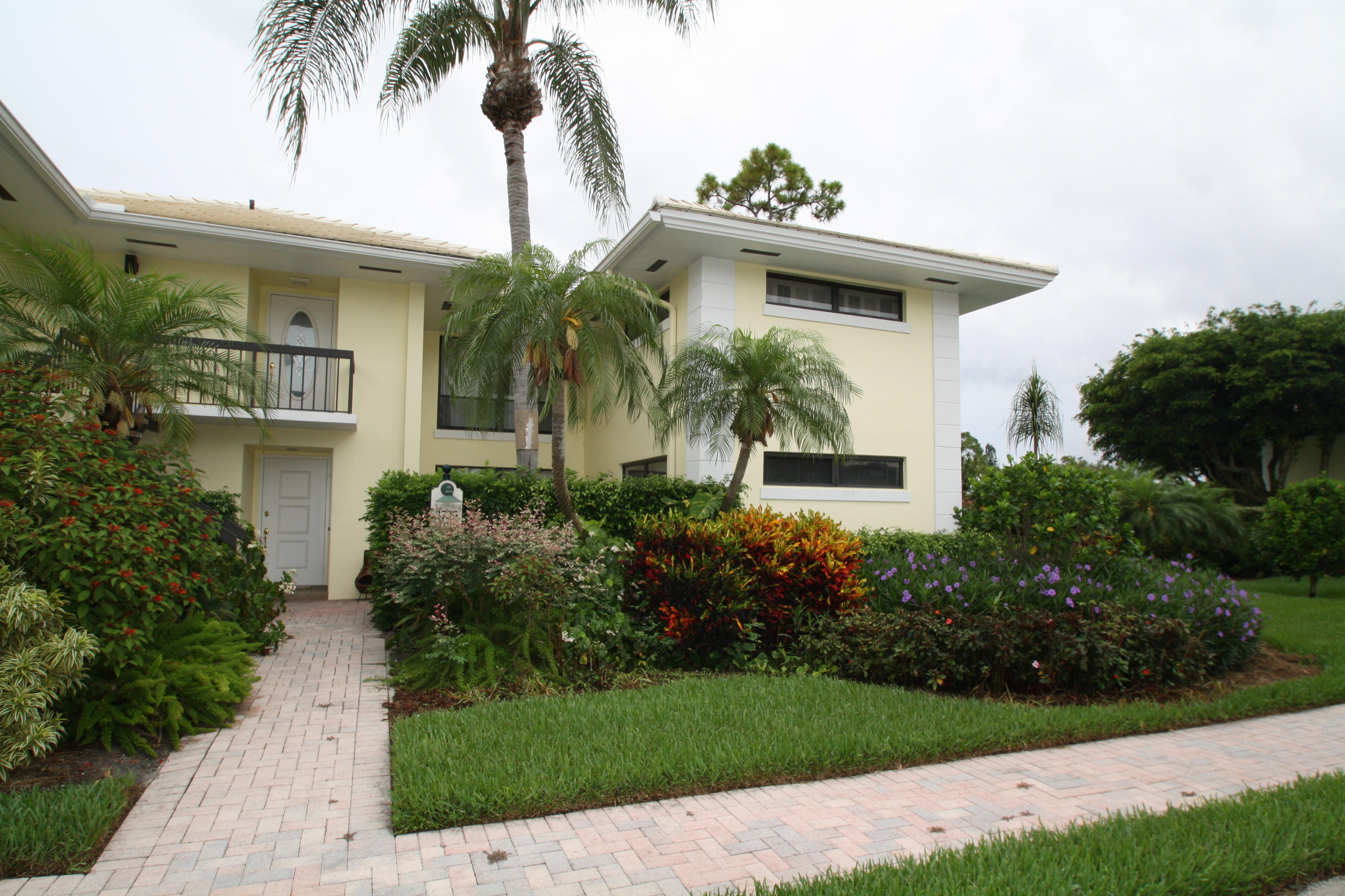 3735 Quail Ridge Drive, Unit BOBWHITE C Boynton Beach, FL 33436 - Photo 1 of 24 Front