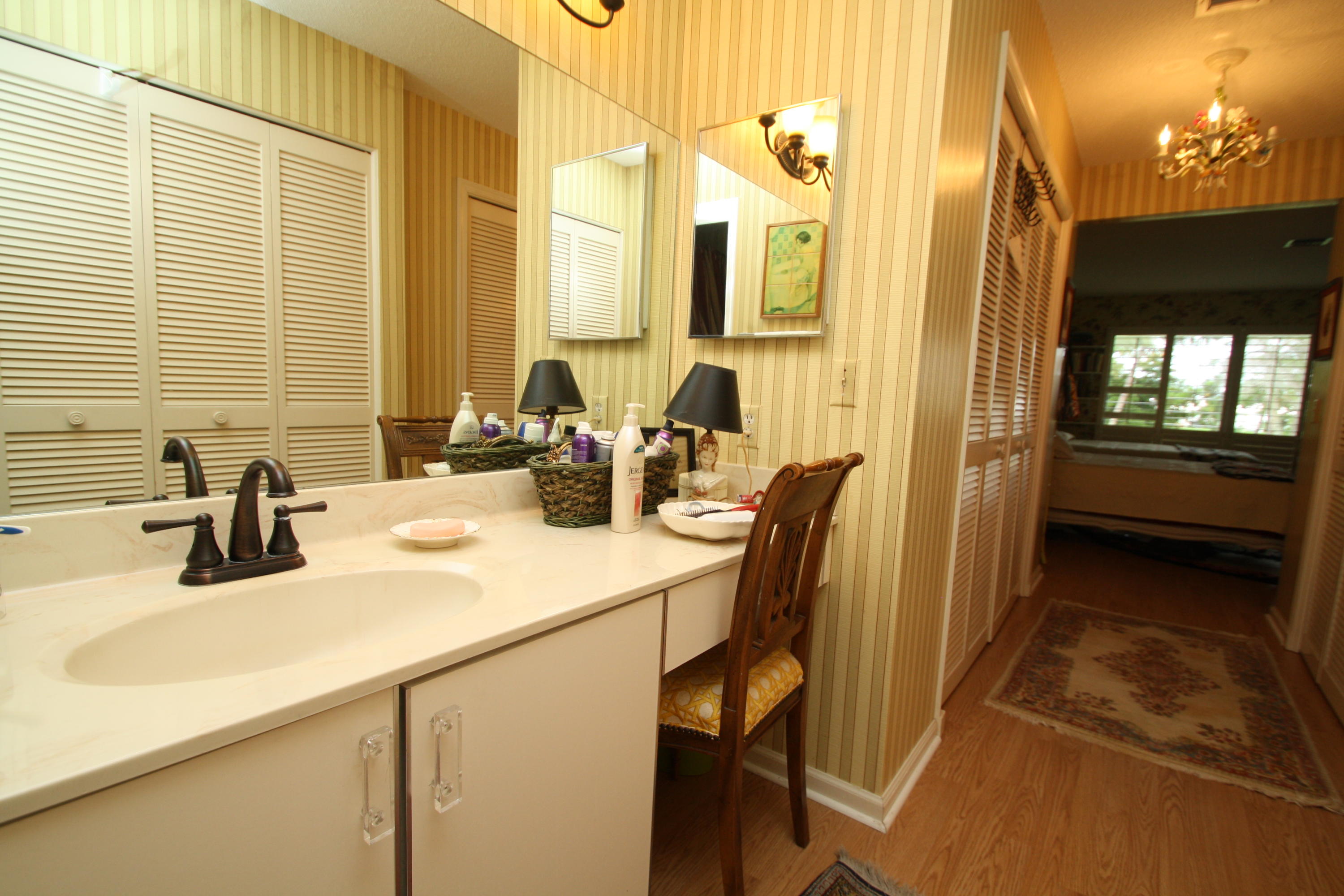 3735 Quail Ridge Drive, Unit BOBWHITE C Boynton Beach, FL 33436 - Photo 22 of 24 Master Vanity