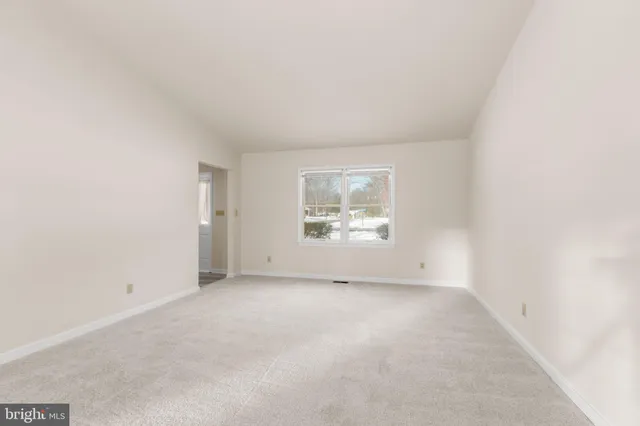 $395,000 | 5404 Leavells Crossing Drive, Fredericksburg, VA 22407