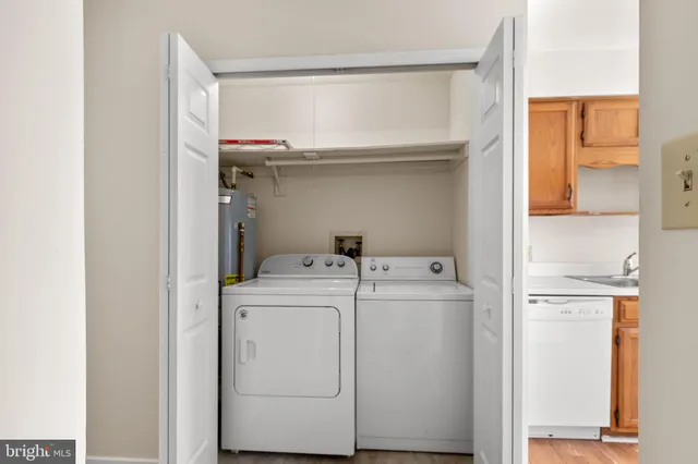 $395,000 | 5404 Leavells Crossing Drive, Fredericksburg, VA 22407