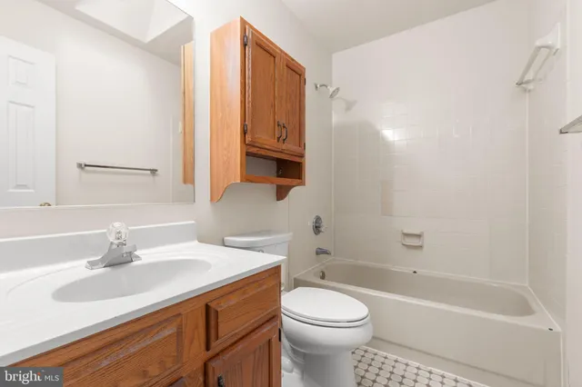 $395,000 | 5404 Leavells Crossing Drive, Fredericksburg, VA 22407