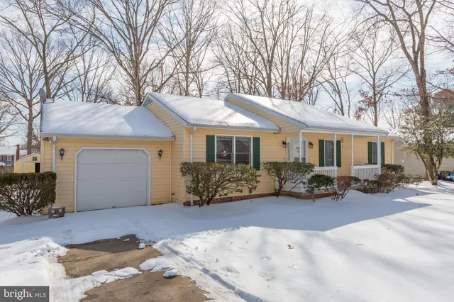 $395,000 | 5404 Leavells Crossing Drive, Fredericksburg, VA 22407