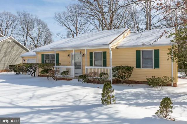 $395,000 | 5404 Leavells Crossing Drive, Fredericksburg, VA 22407