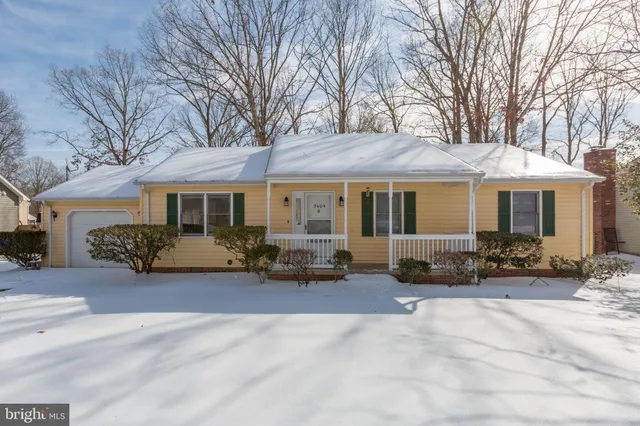 $395,000 | 5404 Leavells Crossing Drive, Fredericksburg, VA 22407