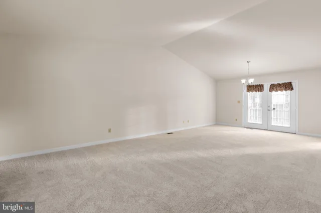 $395,000 | 5404 Leavells Crossing Drive, Fredericksburg, VA 22407