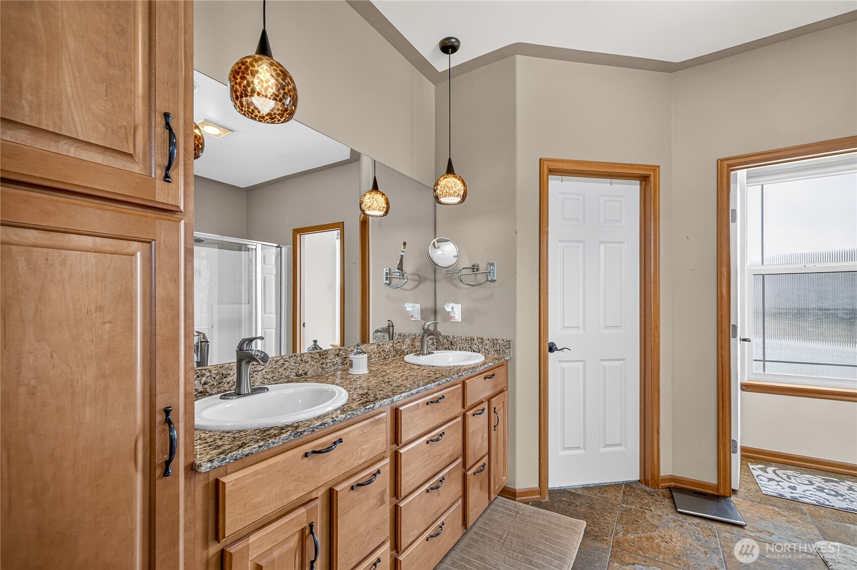 87 Springhill Drive East Wenatchee, WA 98802 - Photo 18 of 39