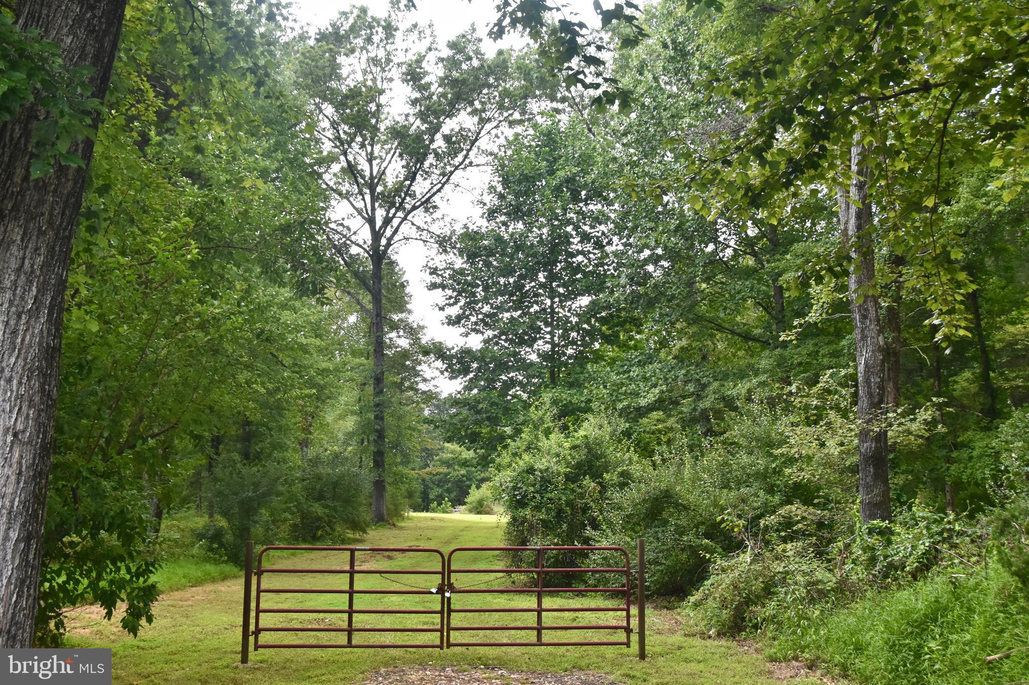 15260 Riding Club Drive Haymarket, VA 20169 - Photo 1 of 3 Entrance