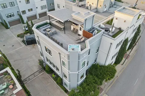 $1,299,999 | 409 East 7th Street, Fort Worth, TX 76102