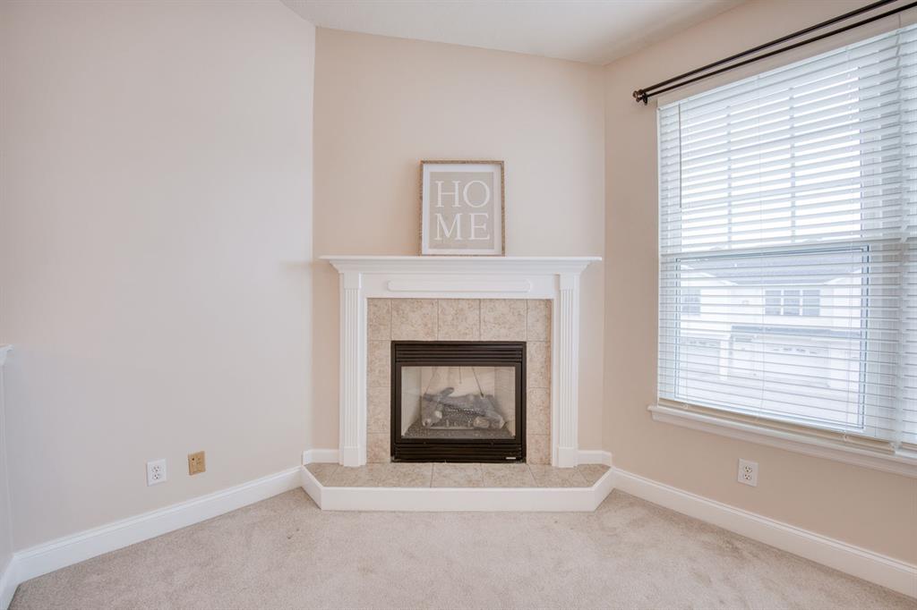 227 Adams Pointe Boulevard, Unit 3 Mars, PA 16046 - Photo 4 of 43