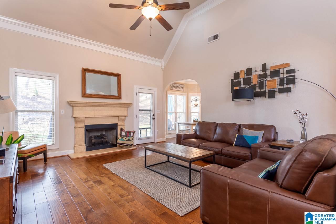 233 Strathaven Lane Pelham, AL 35124 - Photo 6 of 40
