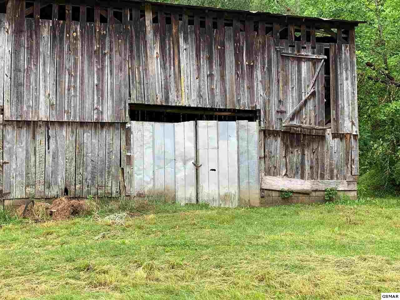 4301 Evans Chapel Road Sevierville, TN 37876 - Photo 4 of 15 Gallery Image 4