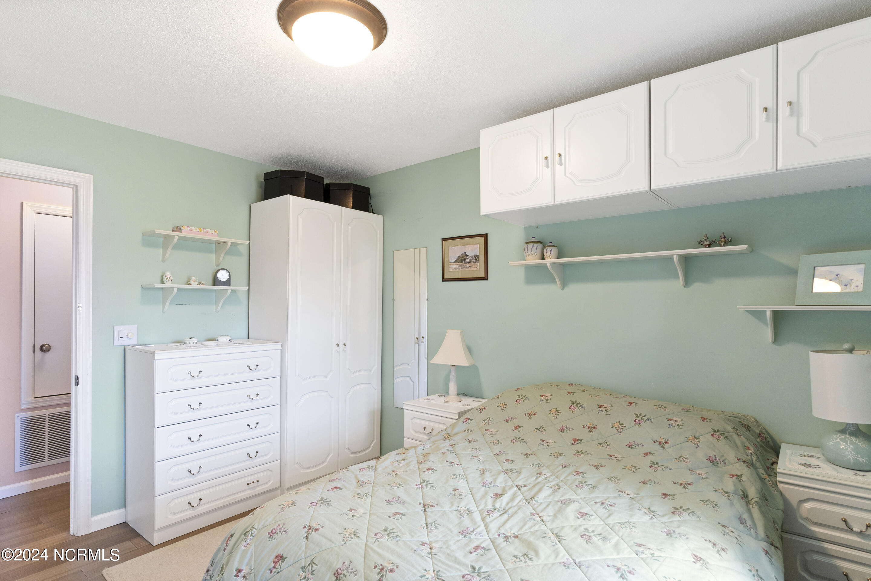 4039 Halifax Road Wilmington, NC 28403 - Photo 21 of 41 05bed2.4