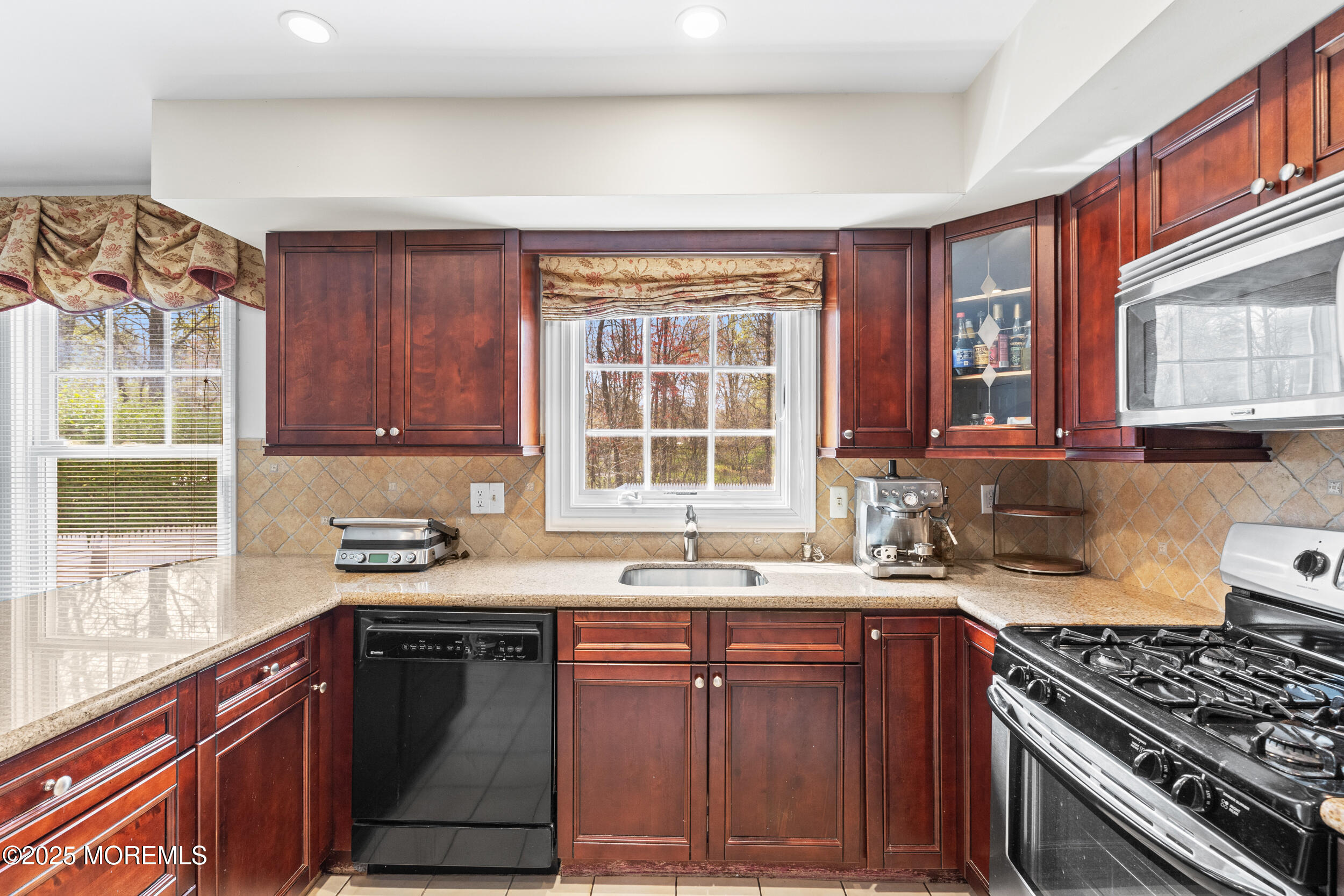 704 Deal Road Asbury Park, NJ 07712 - Photo 13 of 50 025