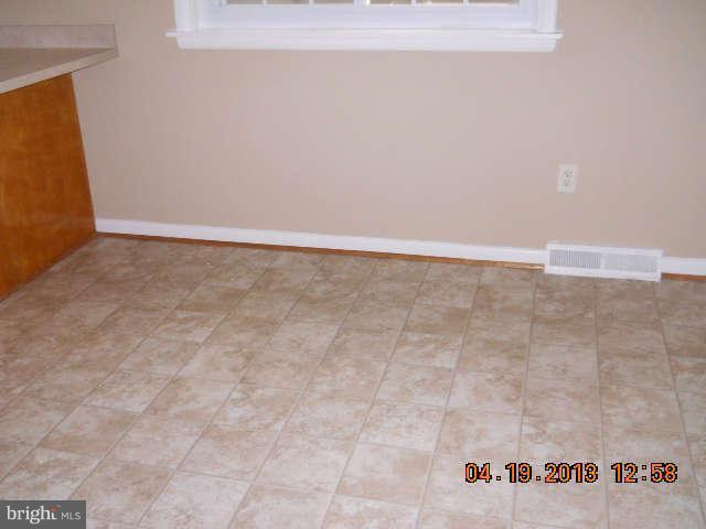 7106 Redmiles Road Laurel, MD 20707 - Photo 4 of 9 Dining Room