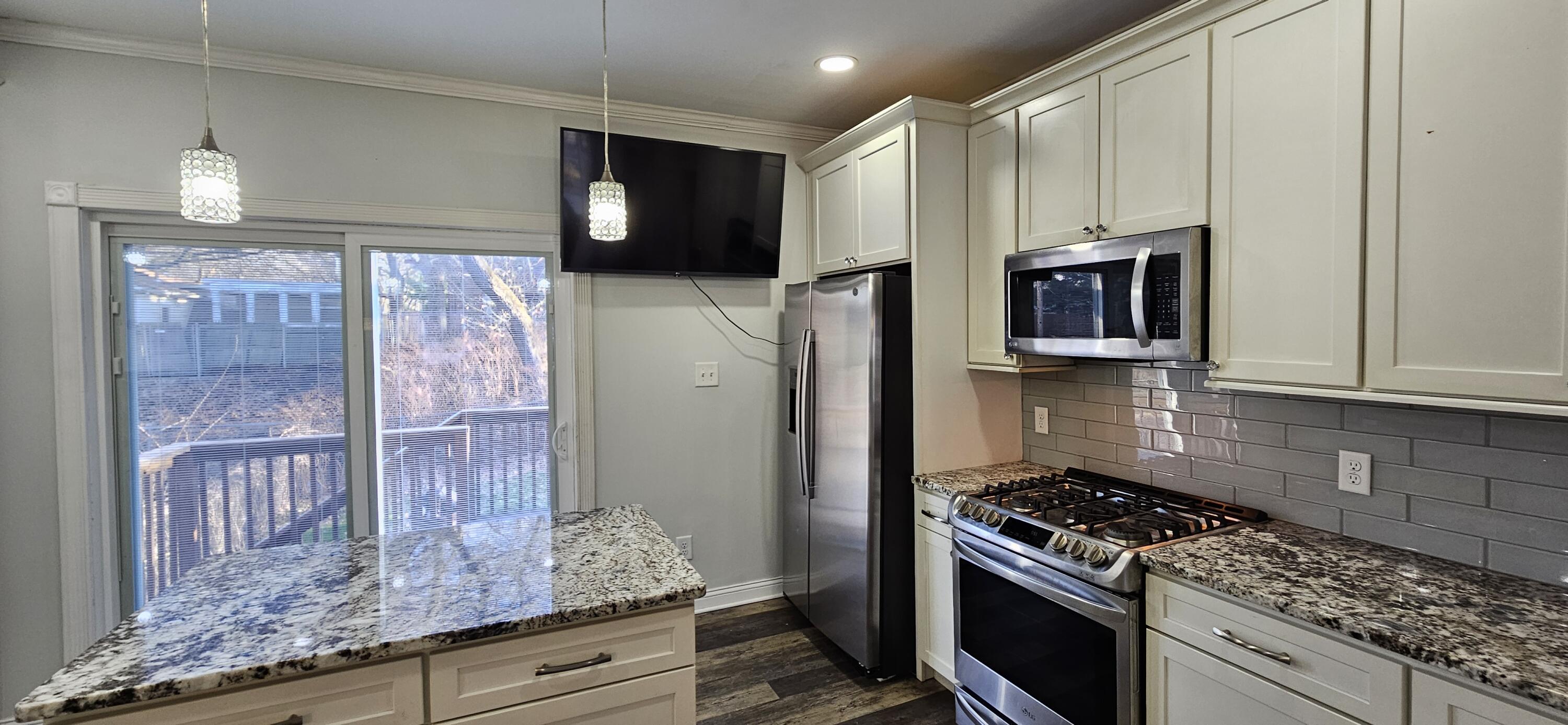 7419 Maple Avenue Gary, IN 46403 - Photo 18 of 120 3000x1386