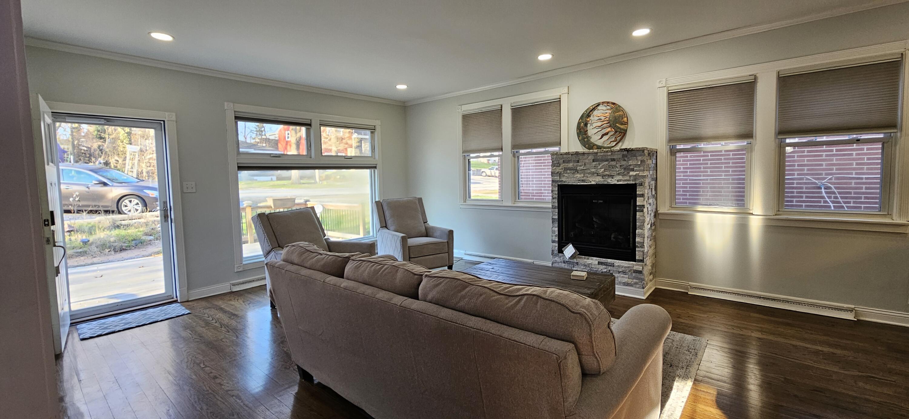 7419 Maple Avenue Gary, IN 46403 - Photo 10 of 120 3000x1386