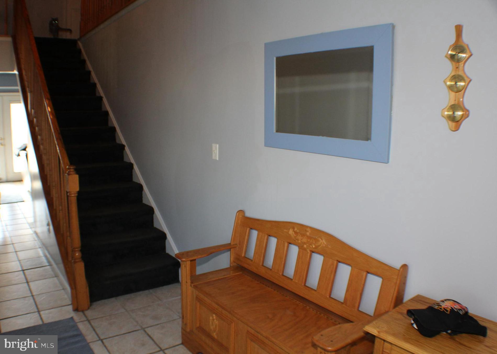 2 Hamlet Road Levittown, PA 19056 - Photo 3 of 48 Entry with tile flooring