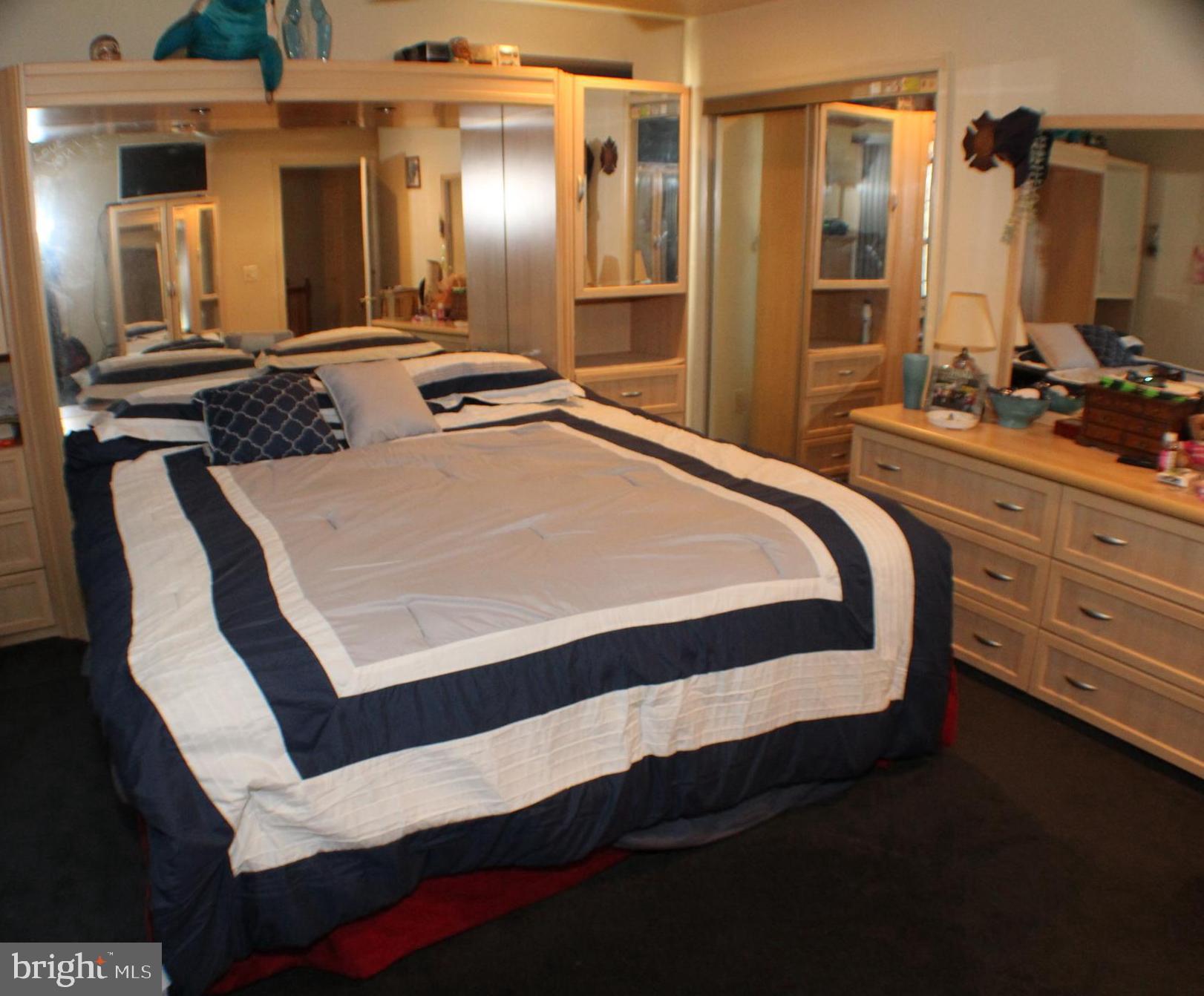2 Hamlet Road Levittown, PA 19056 - Photo 33 of 48 3rd bedroom