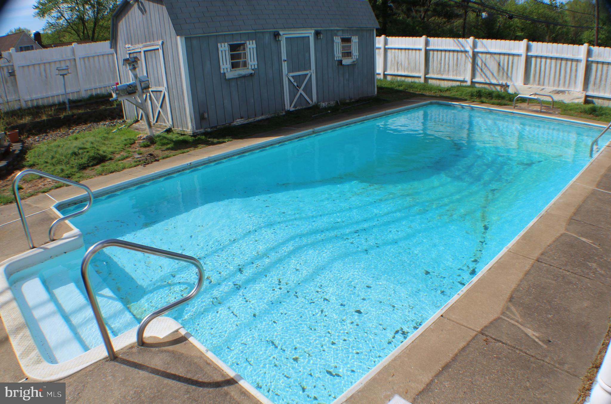 2 Hamlet Road Levittown, PA 19056 - Photo 43 of 48 Gallery Image 43