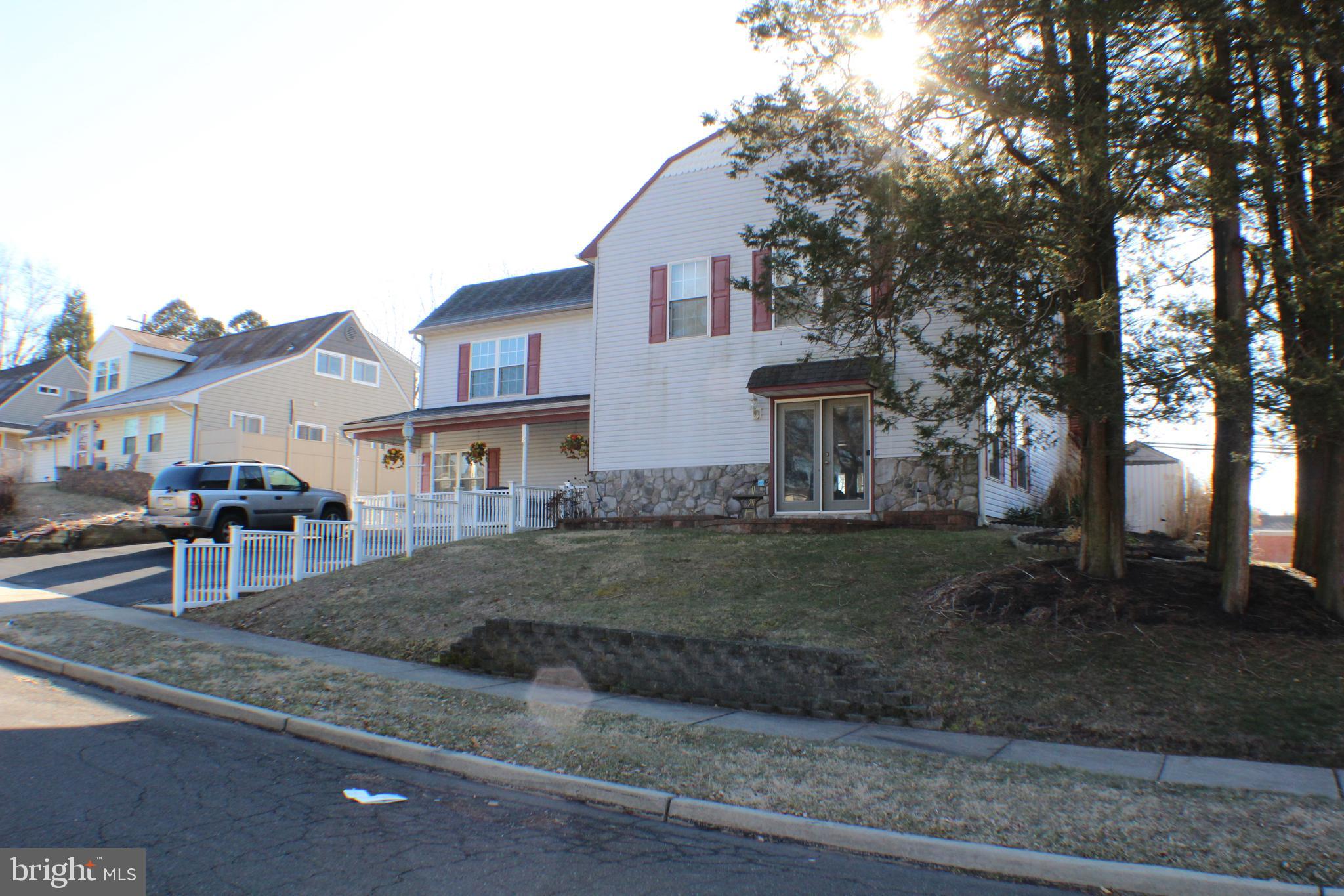 2 Hamlet Road Levittown, PA 19056 - Photo 44 of 48 Exterior front