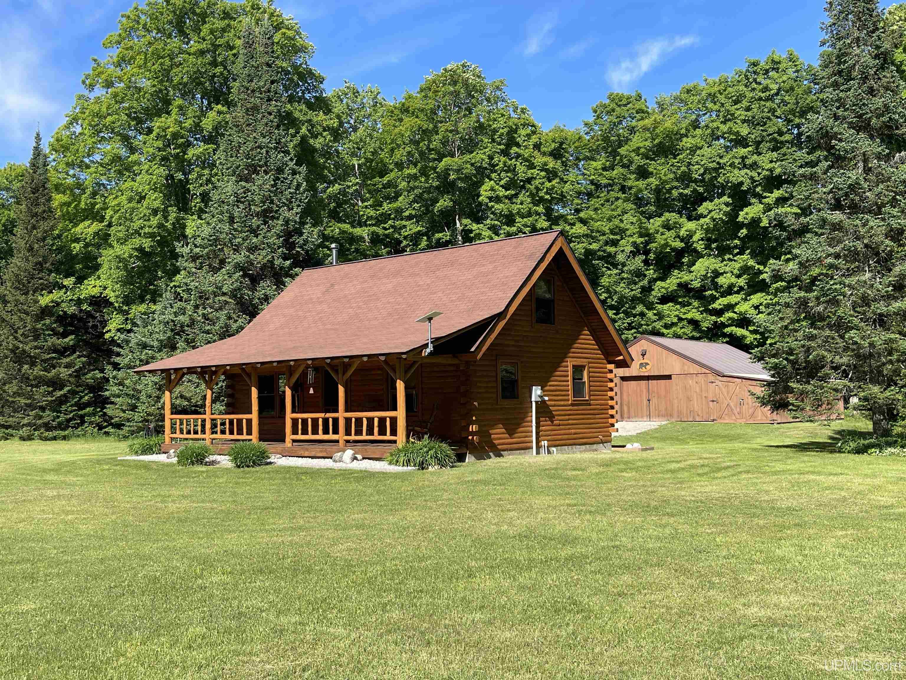 4702 North Banking Ground Road Germfask, MI 49836 - Photo 2 of 60
