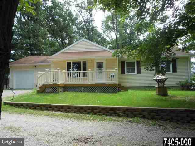 5188 Waltersdorff Road Spring Grove, PA 17362 - Photo 5 of 25