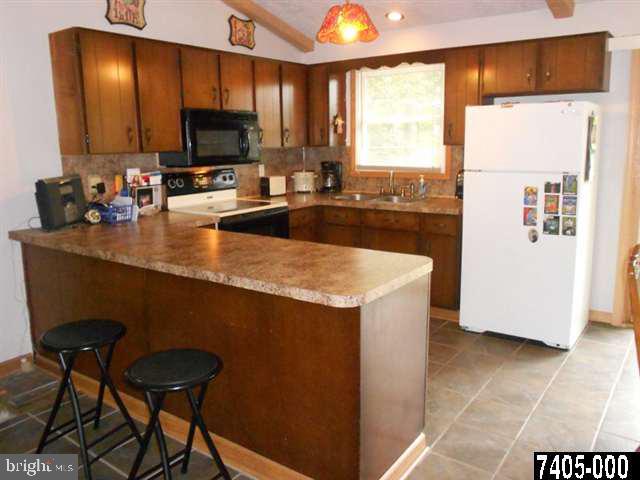 5188 Waltersdorff Road Spring Grove, PA 17362 - Photo 9 of 25