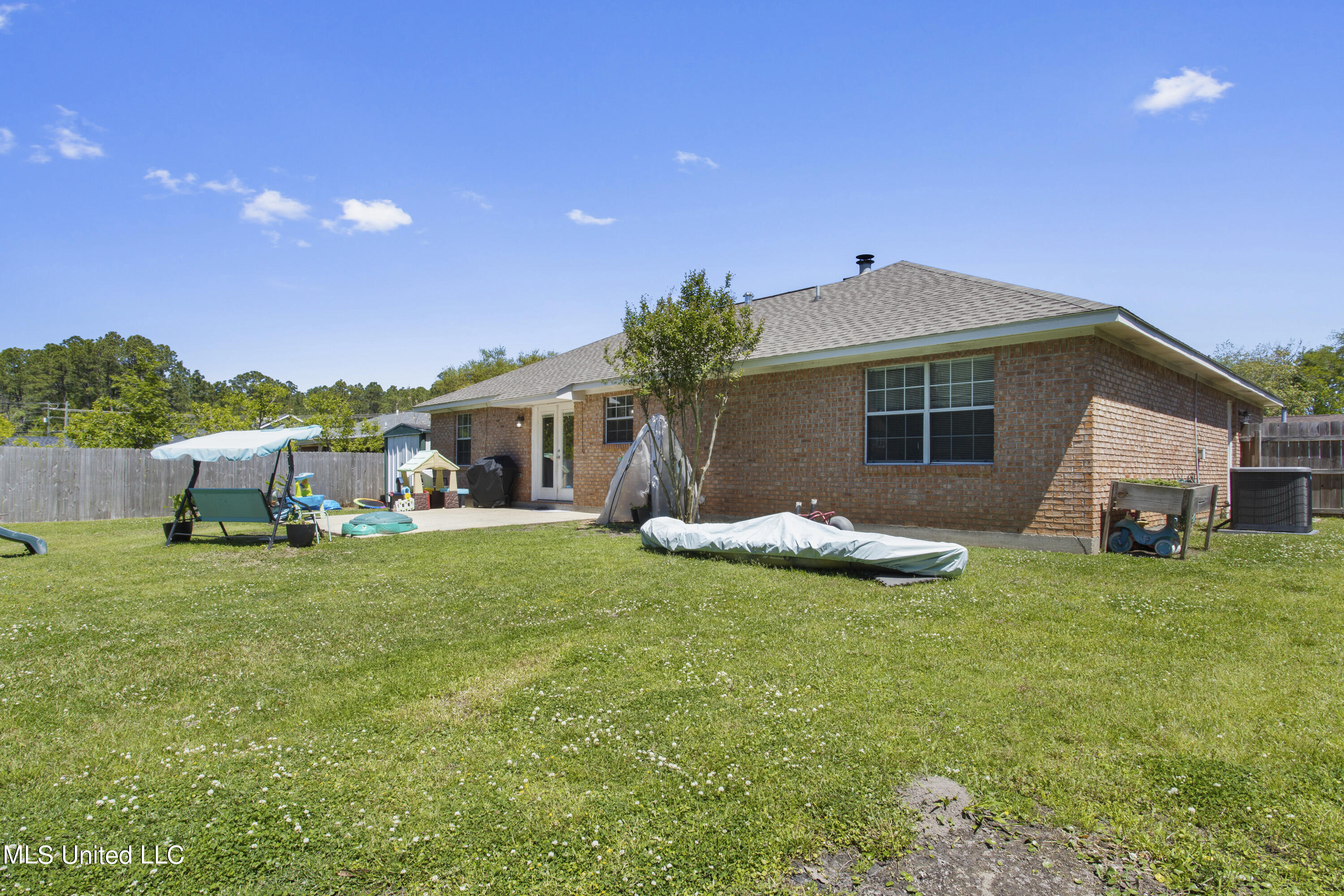 8008 Ridgecrest Circle Biloxi, MS 39532 - Photo 24 of 26 024 (6)