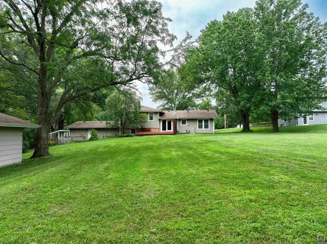 $339,000 | 4038 Southeast Howard Drive, Topeka, KS 66605