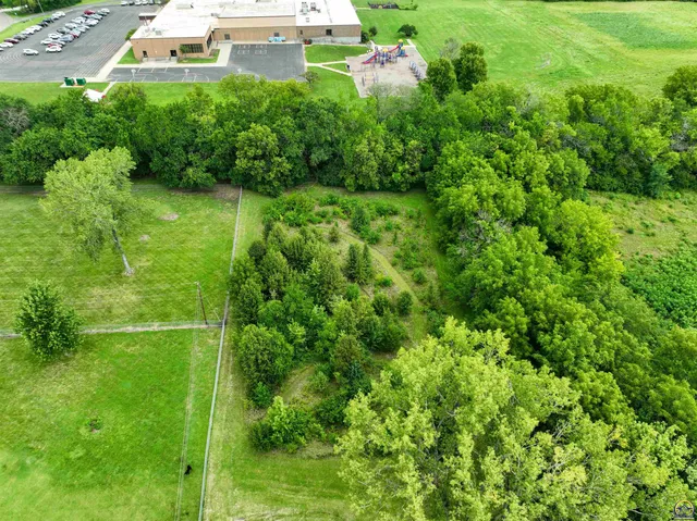 $339,000 | 4038 Southeast Howard Drive, Topeka, KS 66605