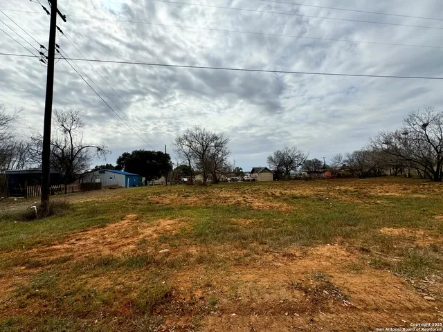 $26,900 | Tbd 4th Street, Moore, TX 78057
