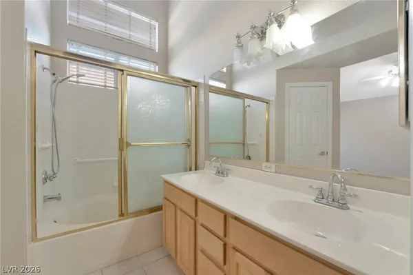 $2,100 | 3762 Flowering Peach Court, Las Vegas, NV 89147