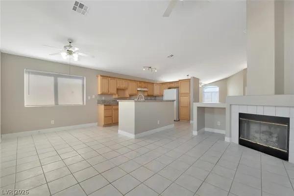 $2,100 | 3762 Flowering Peach Court, Las Vegas, NV 89147