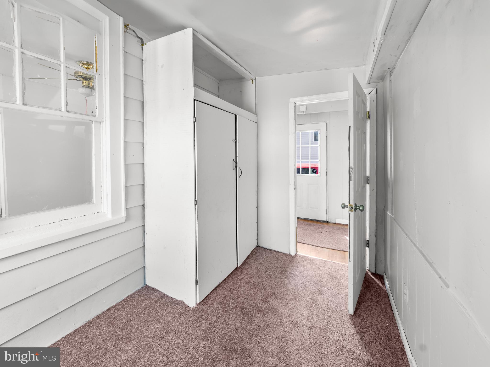 3423 39th Place Brentwood, MD 20722 - Photo 2 of 22