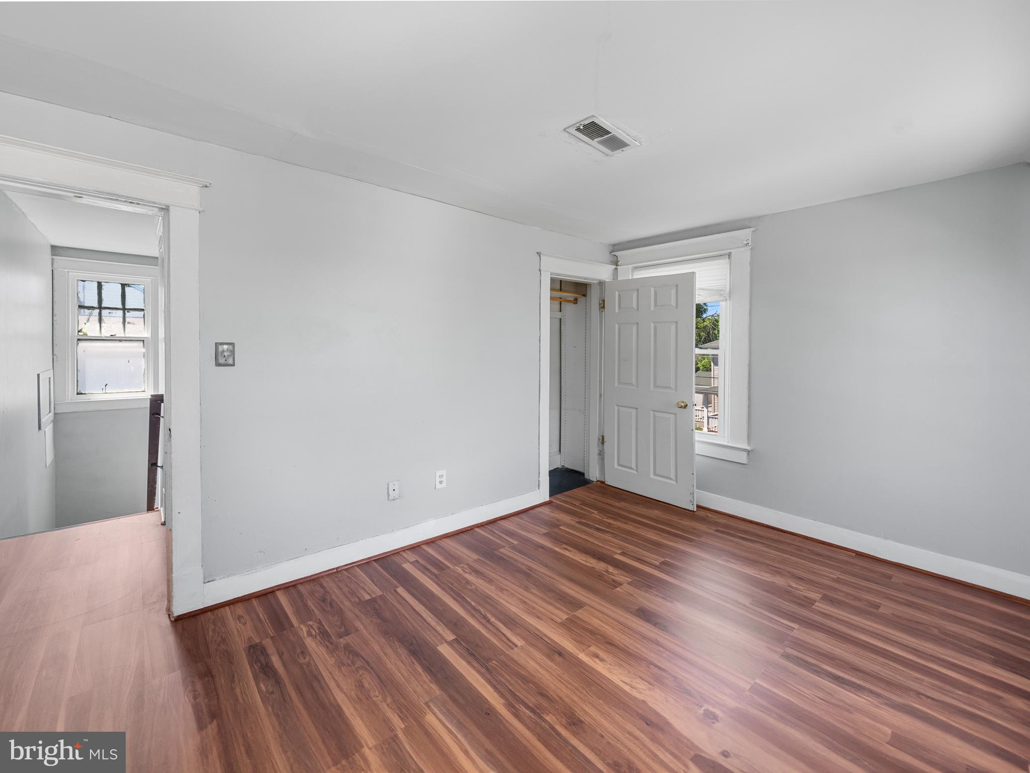 3423 39th Place Brentwood, MD 20722 - Photo 4 of 22