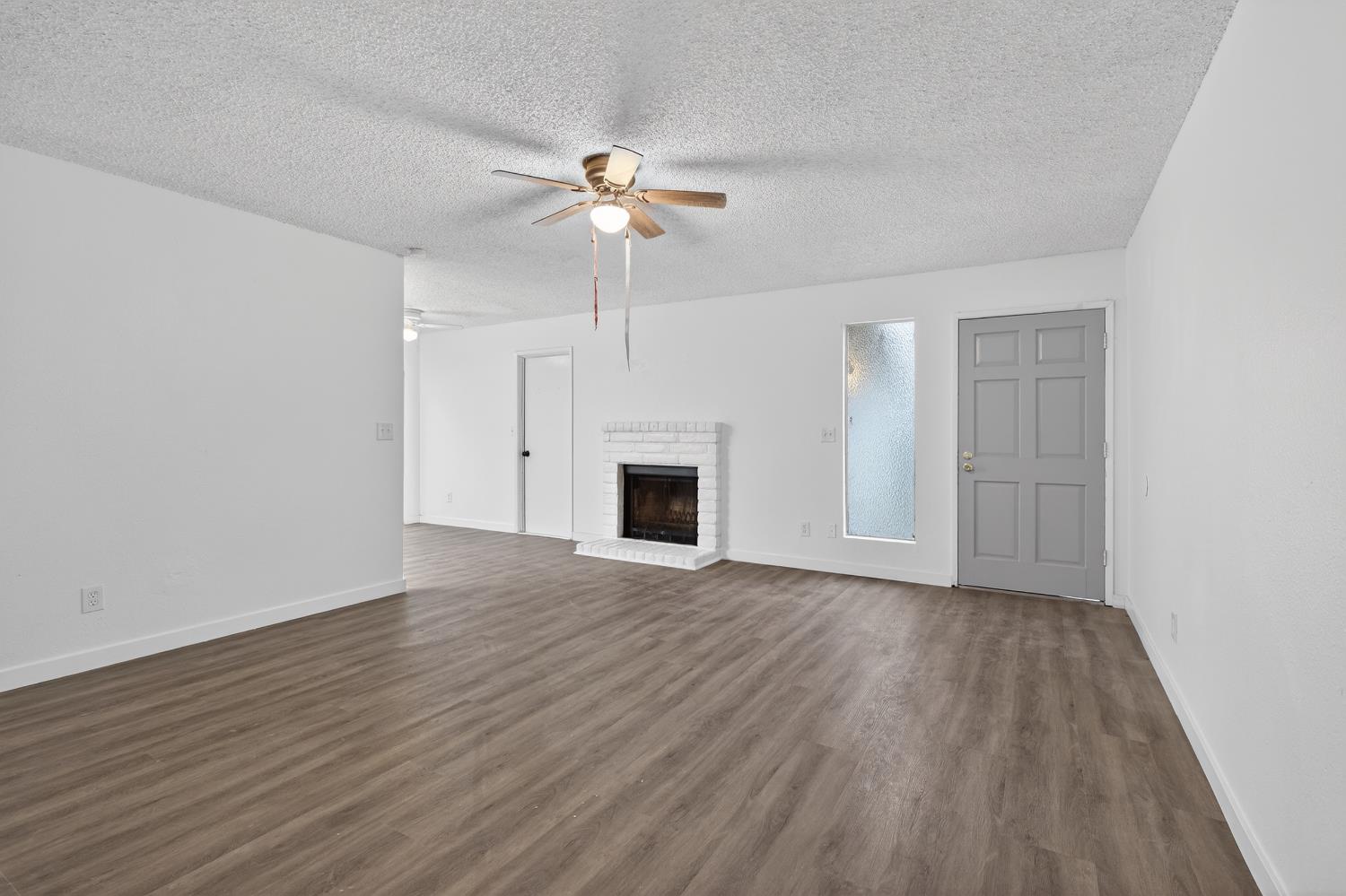 3833 Rion Way Stockton, CA 95209 - Photo 12 of 38