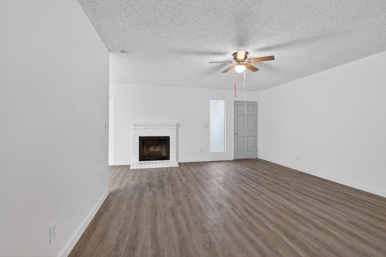 3833 Rion Way Stockton, CA 95209 - Photo 13 of 38