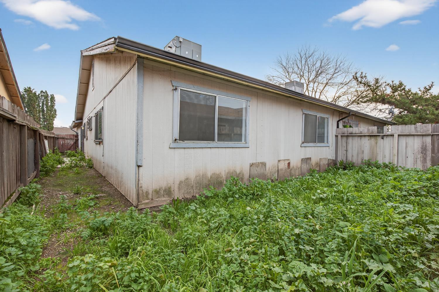 3833 Rion Way Stockton, CA 95209 - Photo 36 of 38