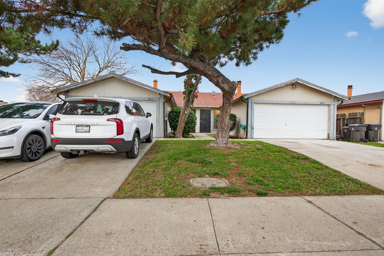 3833 Rion Way Stockton, CA 95209 - Photo 6 of 38