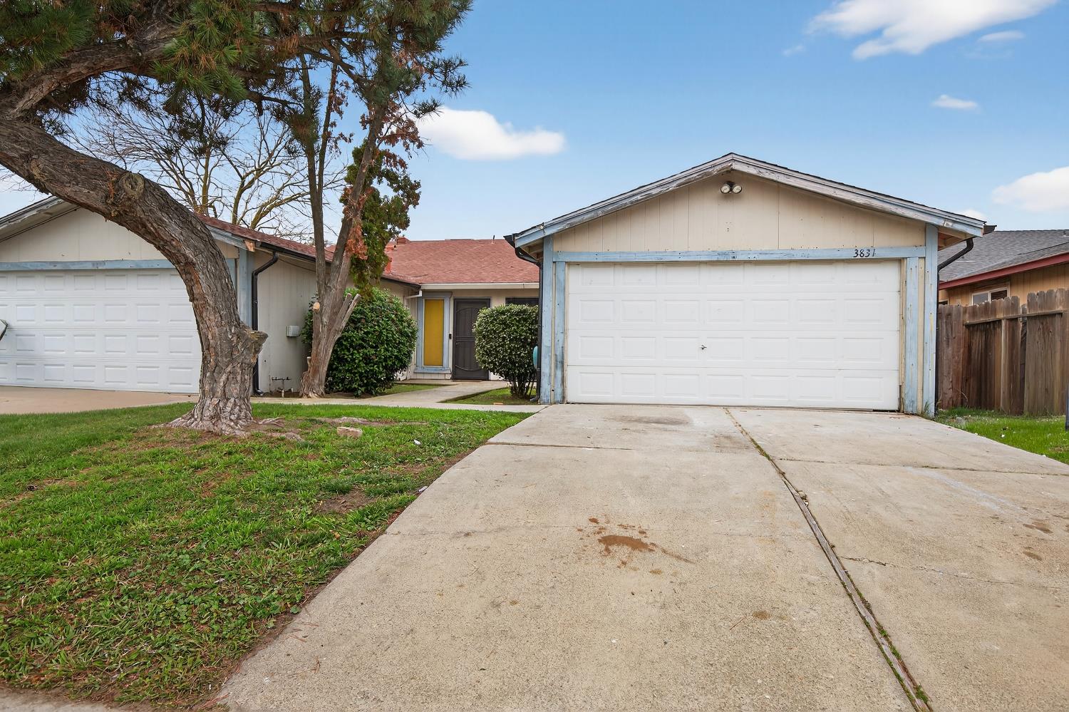 3833 Rion Way Stockton, CA 95209 - Photo 8 of 38