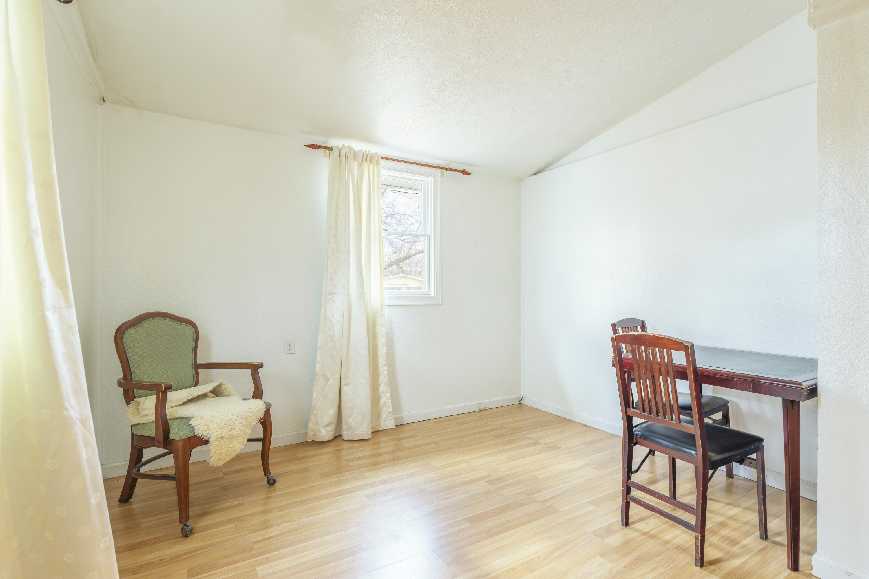 241 North 26th Street Springfield, MI 49037 - Photo 18 of 26 26th_St_241-18