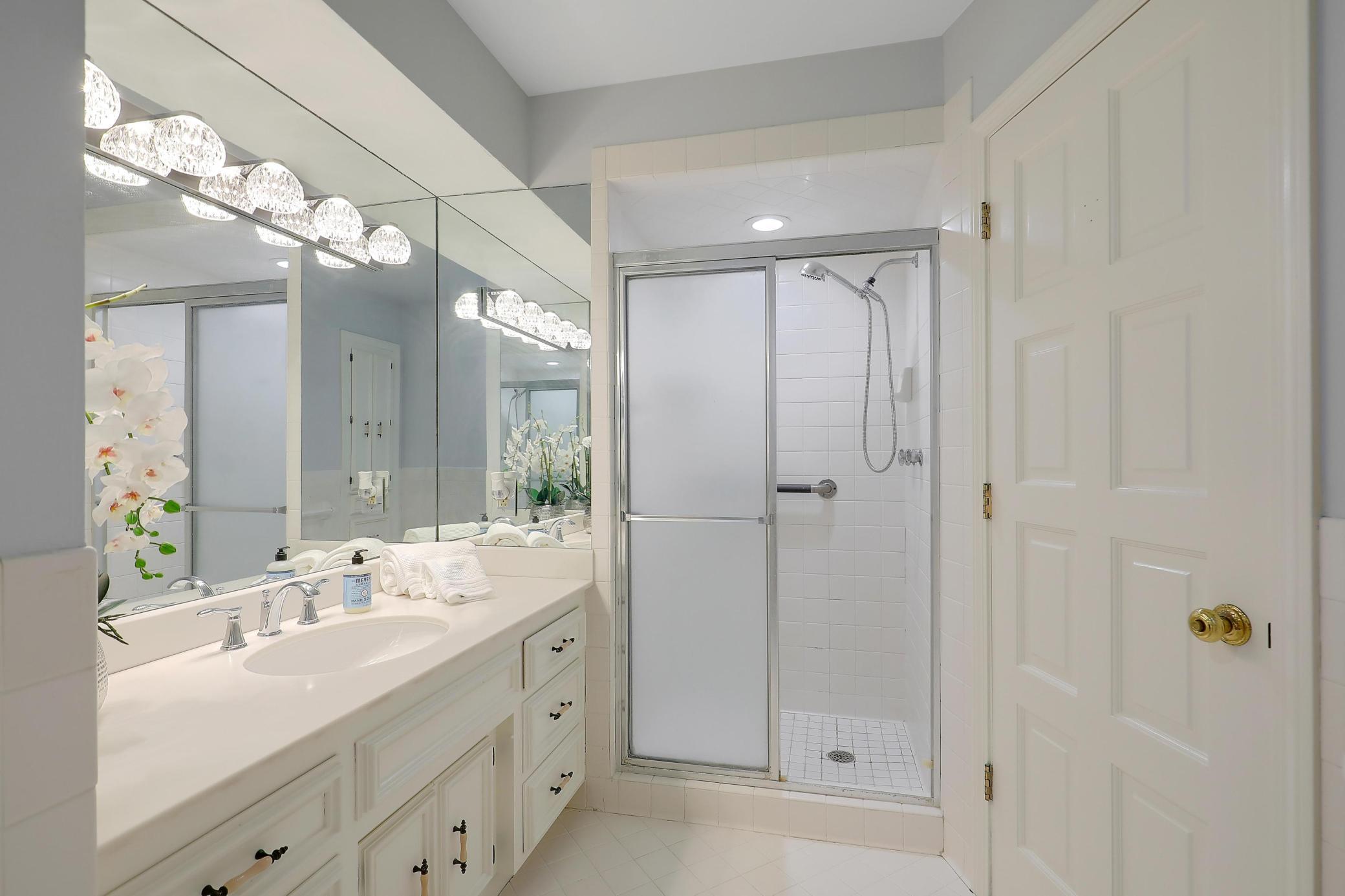 8651 Basswood Road, Unit G207 Eden Prairie, MN 55344 - Photo 18 of 40