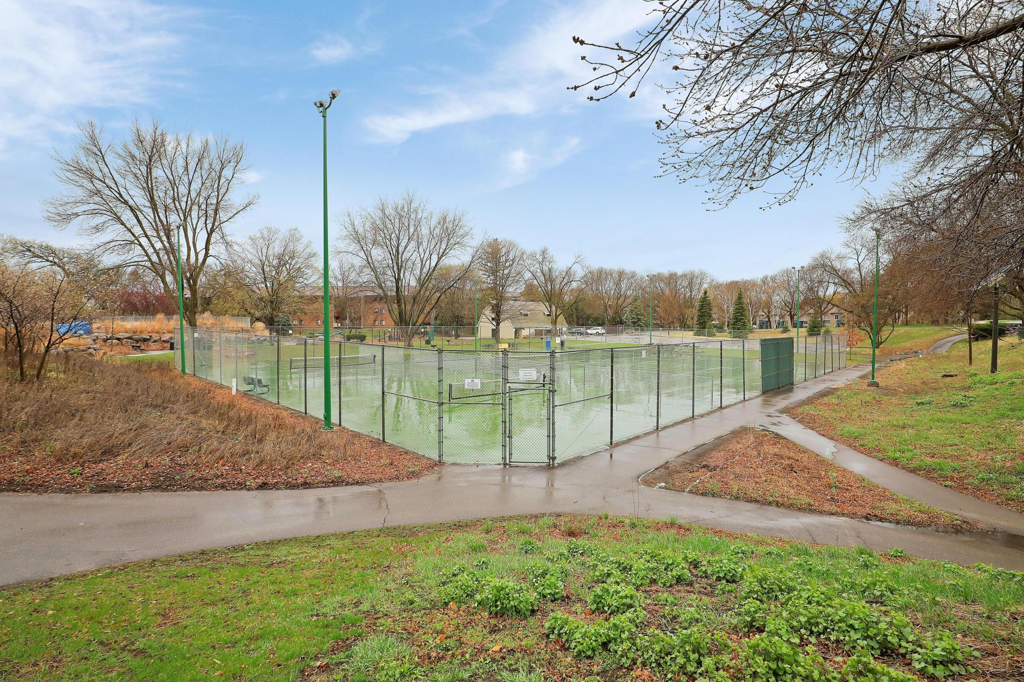 8651 Basswood Road, Unit G207 Eden Prairie, MN 55344 - Photo 38 of 40