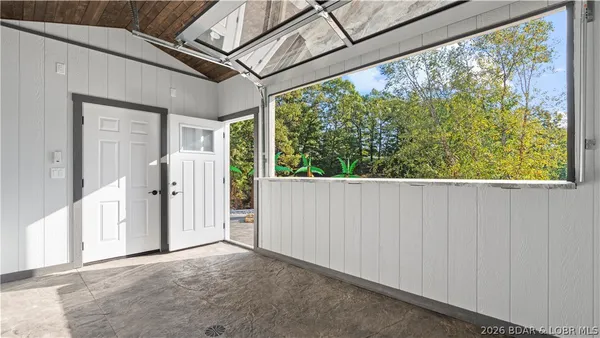 $1,850,000 | 45 St Croix Lane, Sunrise Beach, MO 65079