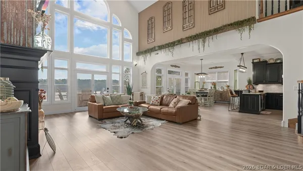 $1,850,000 | 45 St Croix Lane, Sunrise Beach, MO 65079